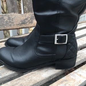 Wide Calf Riding Boot EUC